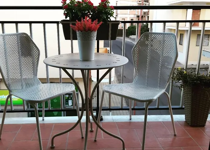 Elegance Bed and breakfast 4*