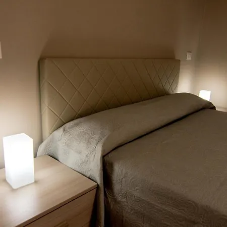 Bed & Breakfast Elegance