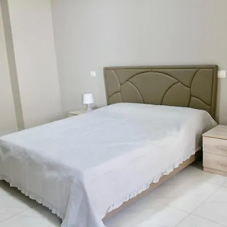Elegance Bed & Breakfast 3*