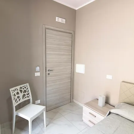 Elegance Bed & Breakfast 3*