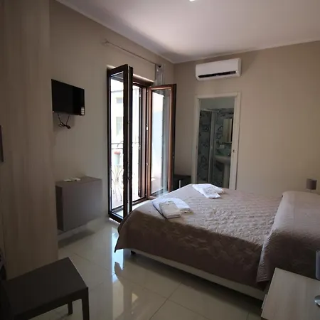 Elegance Bed & Breakfast