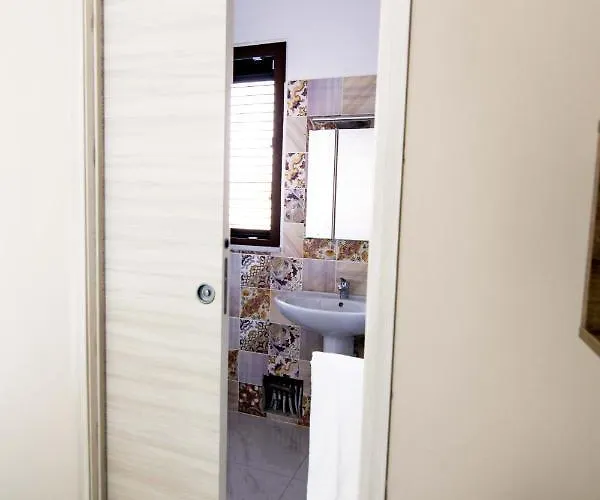 Elegance 4* קריאטי