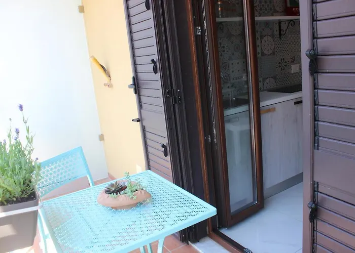 לינה וארוחת בוקר Elegance