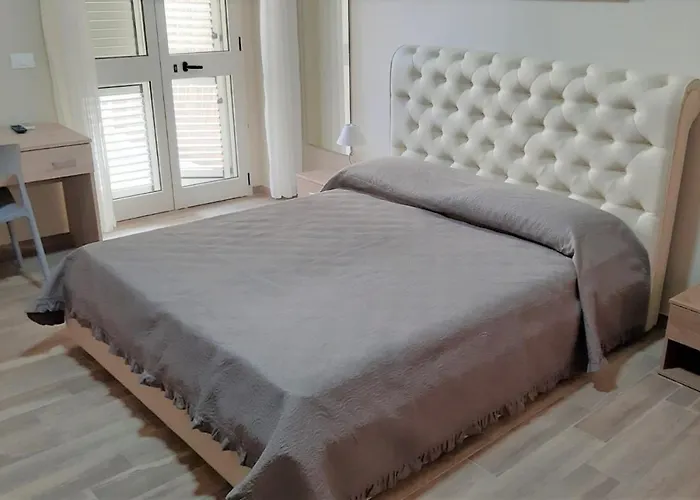 Elegance קריאטי